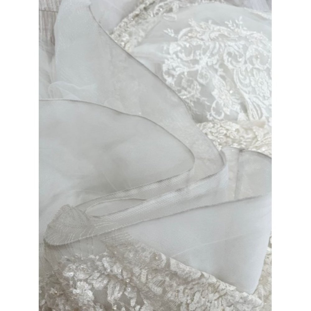Zuhair Murad Christina Neck Bodice Gown S18 Wedding Dress US:8 - Picture 11 of 13
